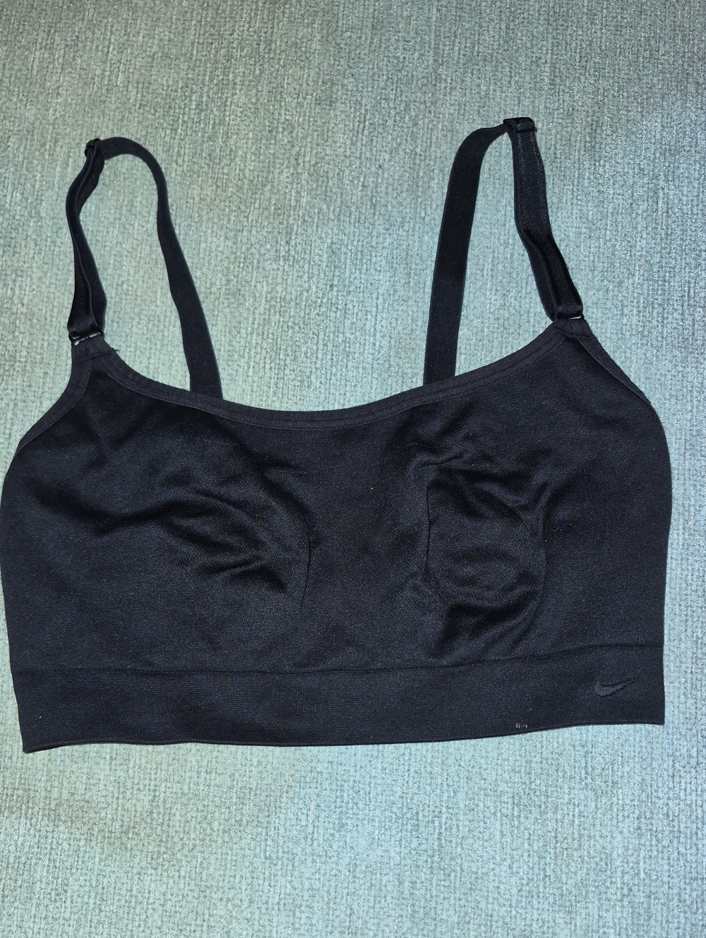 Nike Black Seamless Sports Bra with Adjustable Straps